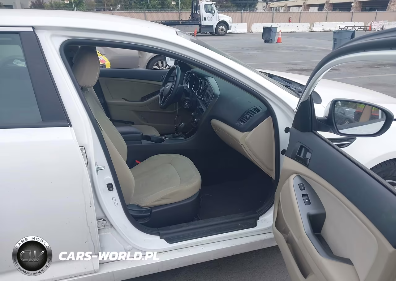2011 Kia Optima Lx VIN:KNAGM4A72B5080944 - 5