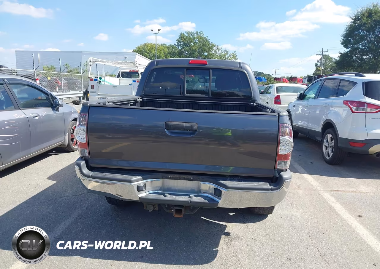 2010 Toyota Tacoma Base V6 VIN:3TMLU4EN0AM039487 - 16