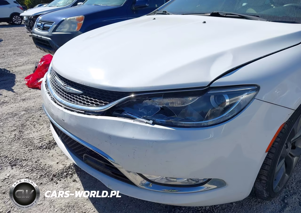 2015 Chrysler 200 C VIN:1C3CCCEGXFN551032 - 15