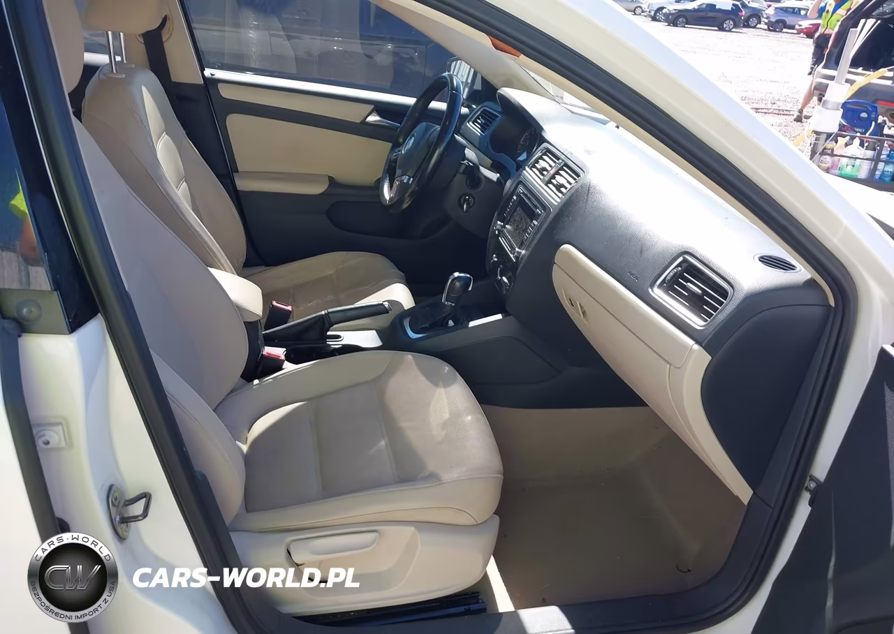 2012 Volkswagen Jetta 2.5L Se VIN:3VWDP7AJ9CM370410 - 5