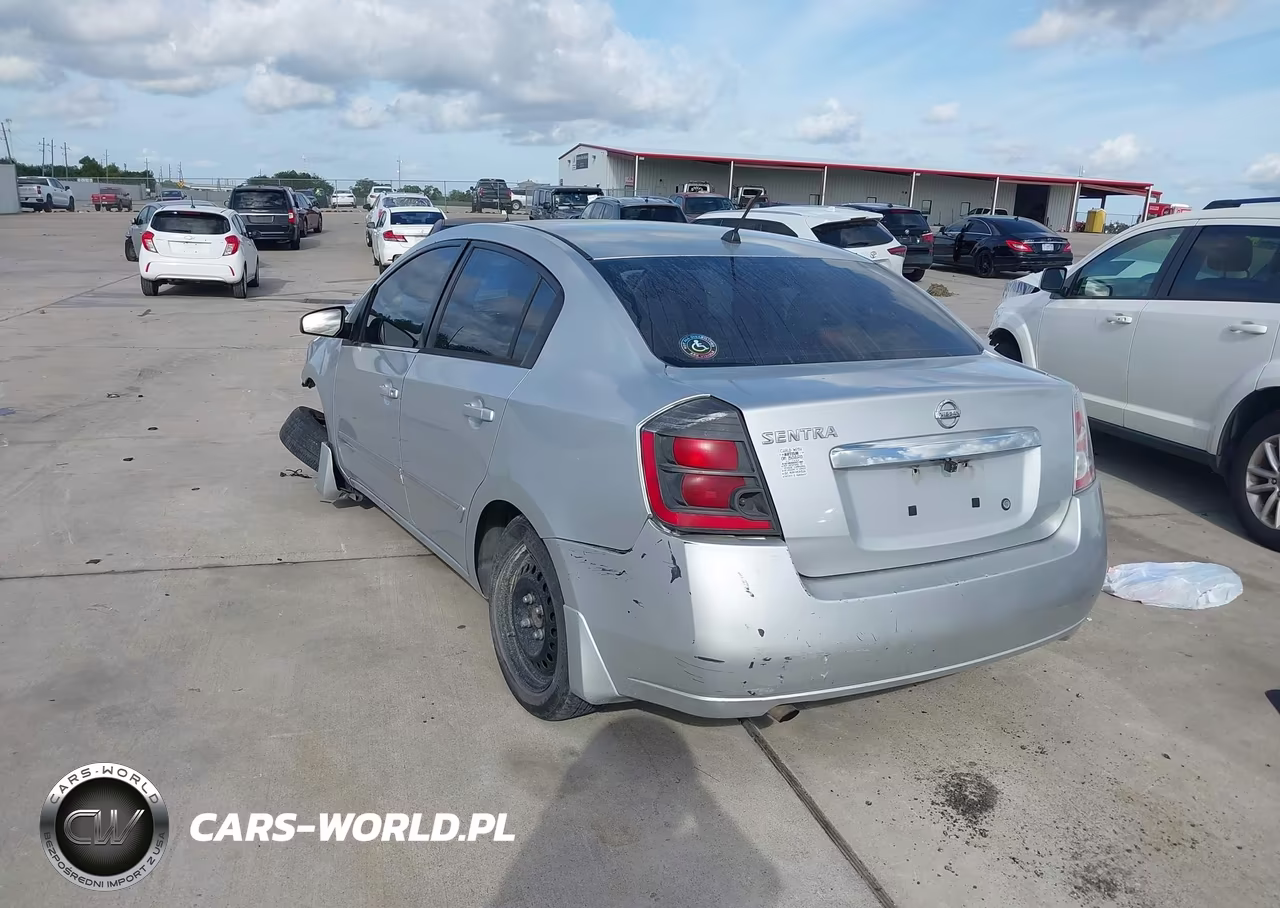 2010 Nissan Sentra 2.0S VIN:3N1AB6AP2AL689415 - 3