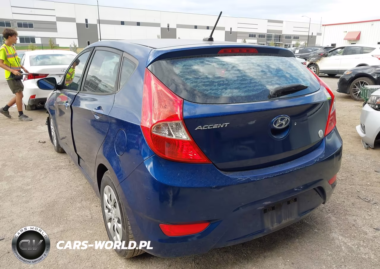 2017 Hyundai Accent Se VIN:KMHCT5AE3HU344739 - 3