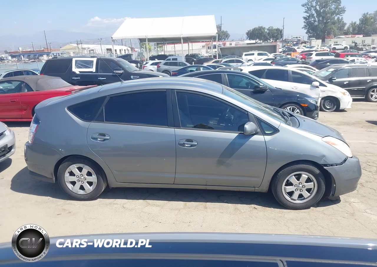 2005 Toyota Prius VIN:JTDKB20U953045543 - 13