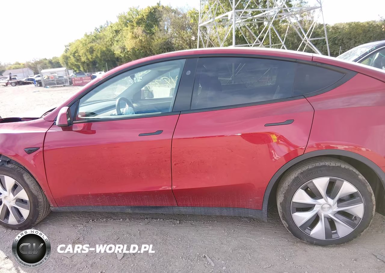 2024 Tesla Model Y Long Range Dual Motor All-Wheel Drive VIN:7SAYGDEE7RF045383 - 13