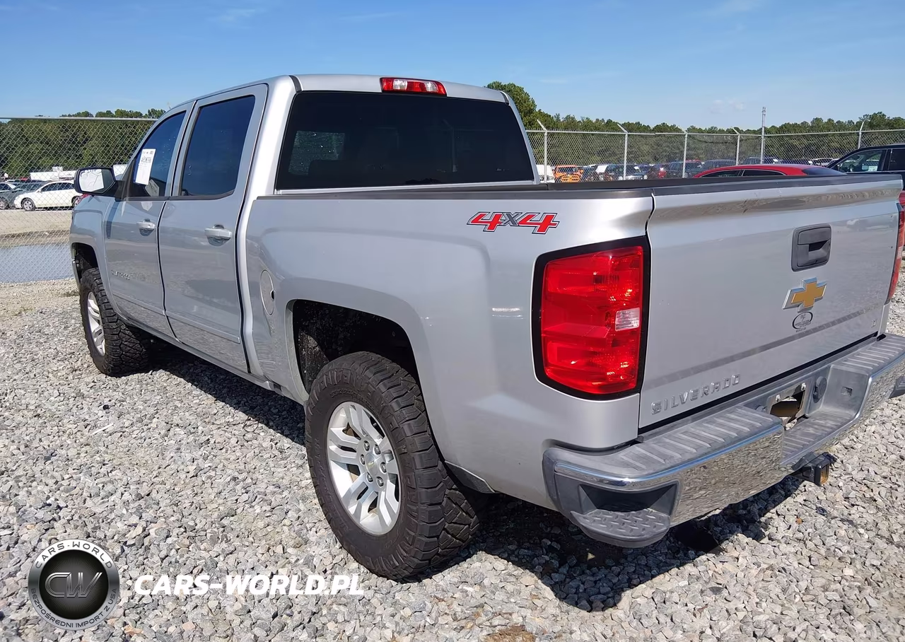 2017 Chevrolet Silverado 1500 1Lt VIN:3GCUKREC0HG199223 - 3
