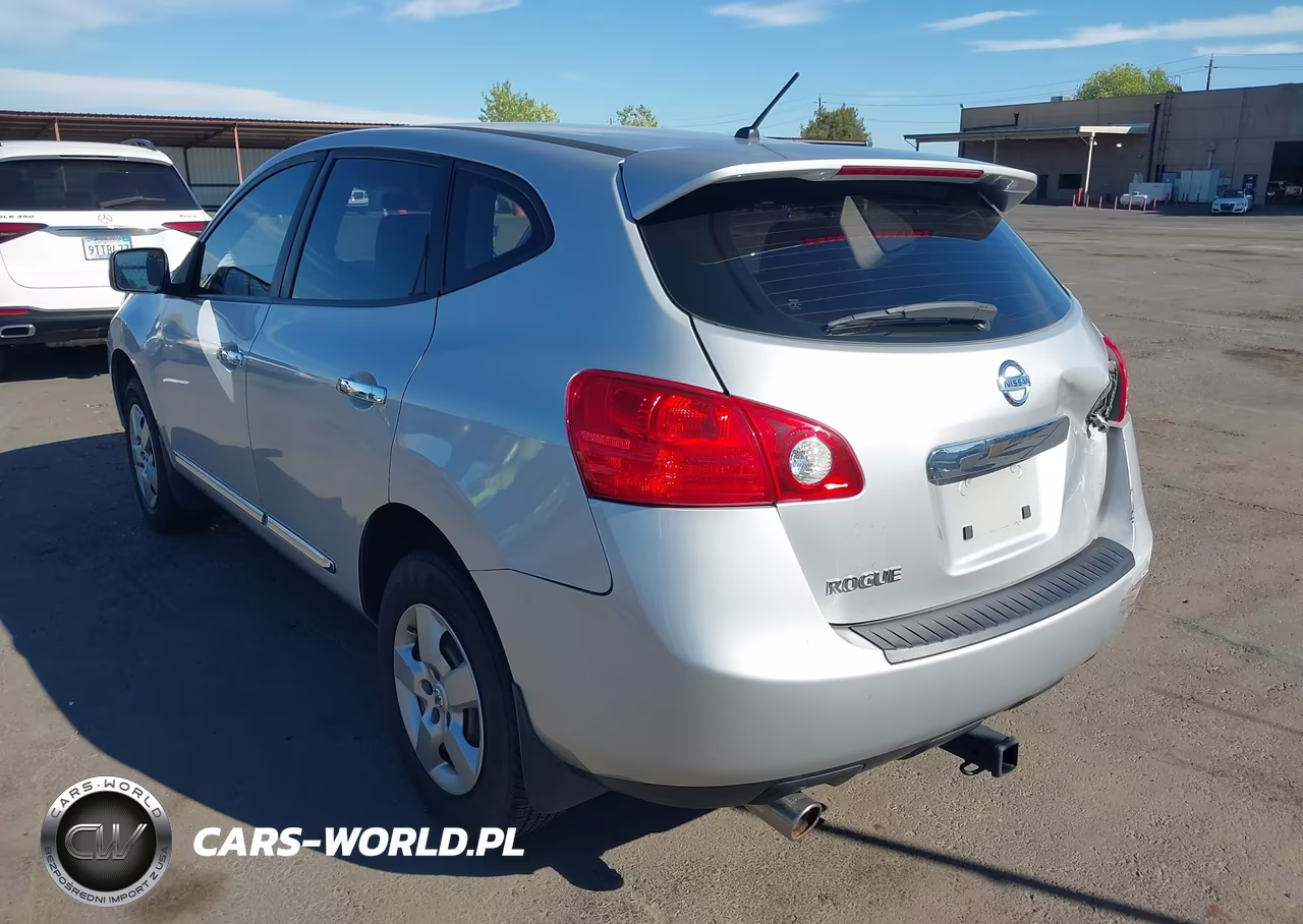 2011 Nissan Rogue S VIN:JN8AS5MT1BW570223 - 3