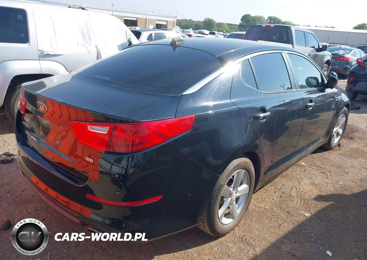2015 Kia Optima Lx VIN:5XXGM4A79FG517570 - 4
