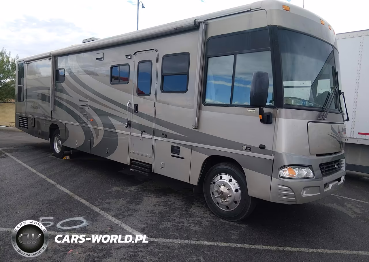 2005 Workhorse Custom Chassis Motorhome Chassis W24 – zdjęcie 1 z 14
