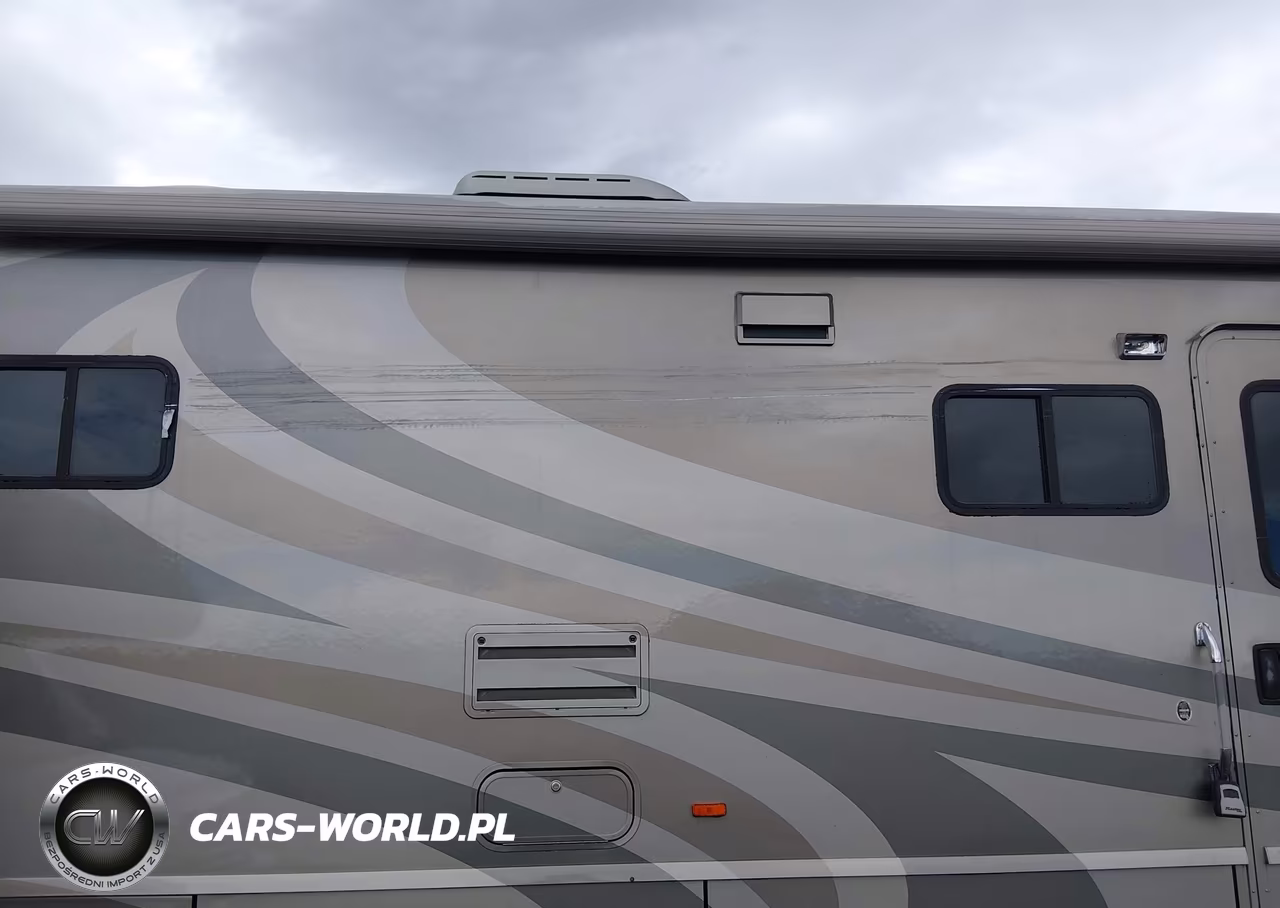 2005 Workhorse Custom Chassis Motorhome Chassis W24 VIN:5B4MPA7G653406625 - 14