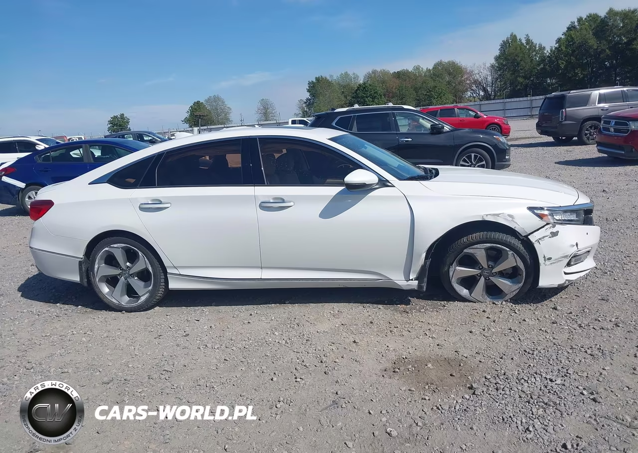 2019 Honda Accord Touring 2.0T VIN:1HGCV2F91KA013161 - 13