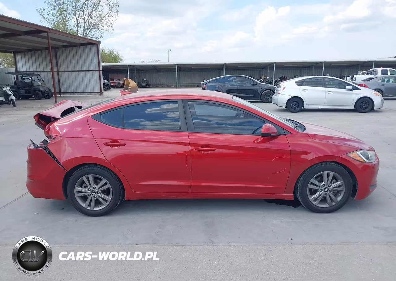 2018 Hyundai Elantra Sel VIN:5NPD84LFXJH315085 - 13