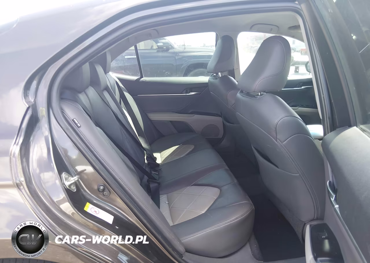 2018 Toyota Camry Xle VIN:4T1B11HK5JU051534 - 8