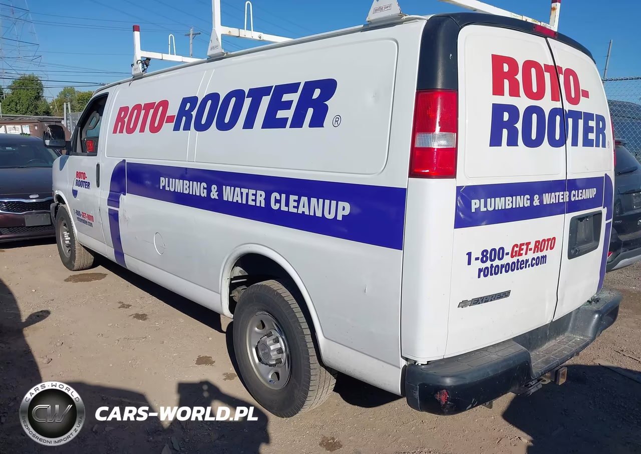 2019 Chevrolet Express 2500 Work Van VIN:1GCWGBFP7K1299778 - 3