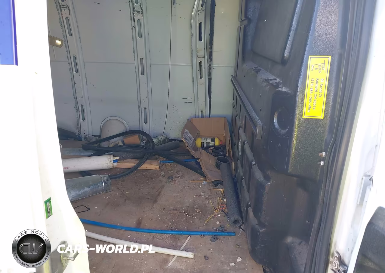 2019 Chevrolet Express 2500 Work Van VIN:1GCWGBFP7K1299778 - 8