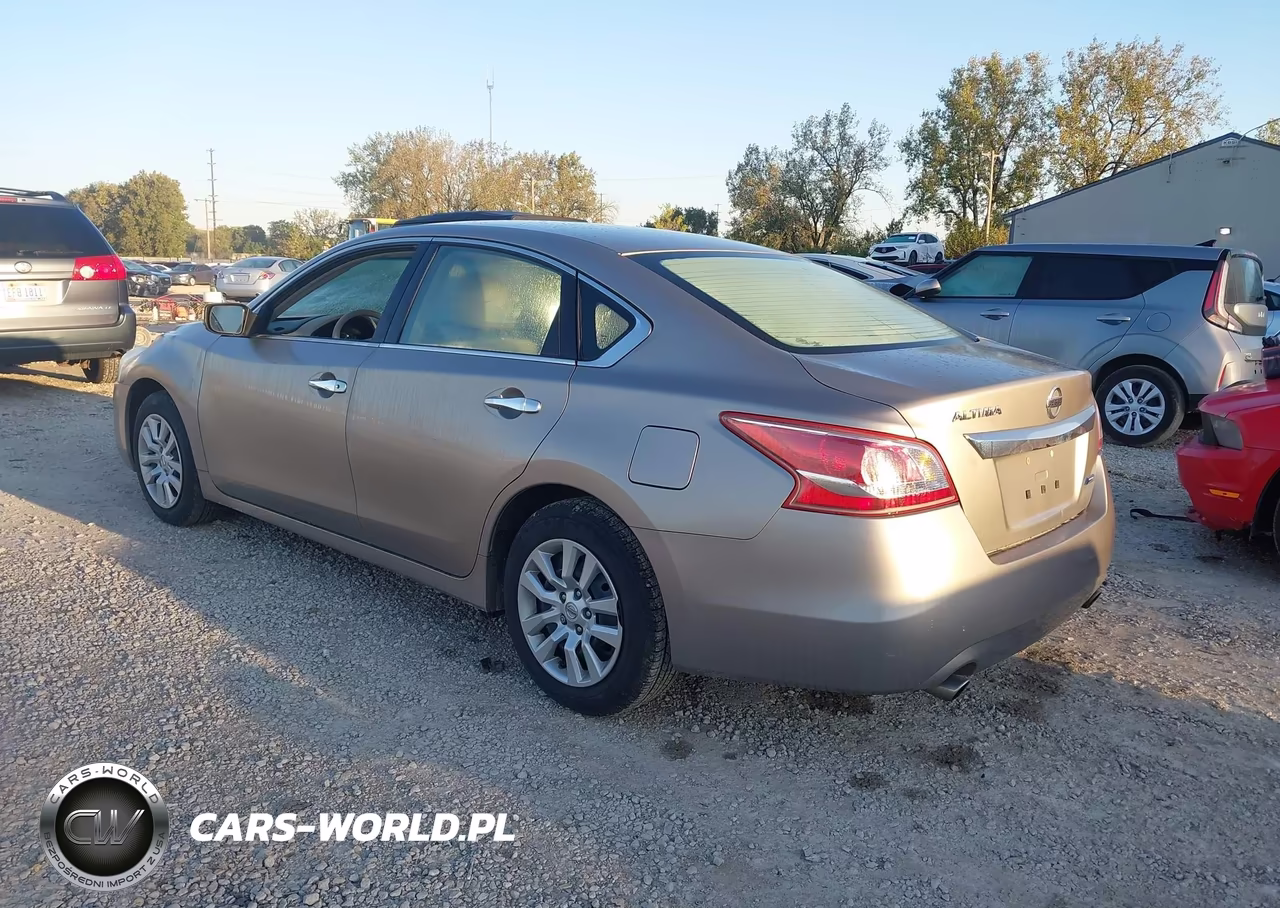 2013 Nissan Altima 2.5 VIN:1N4AL3AP9DC201477 - 3