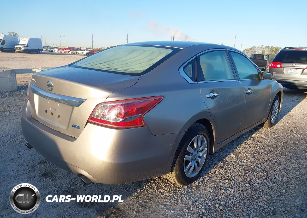 2013 Nissan Altima 2.5 VIN:1N4AL3AP9DC201477 - 4