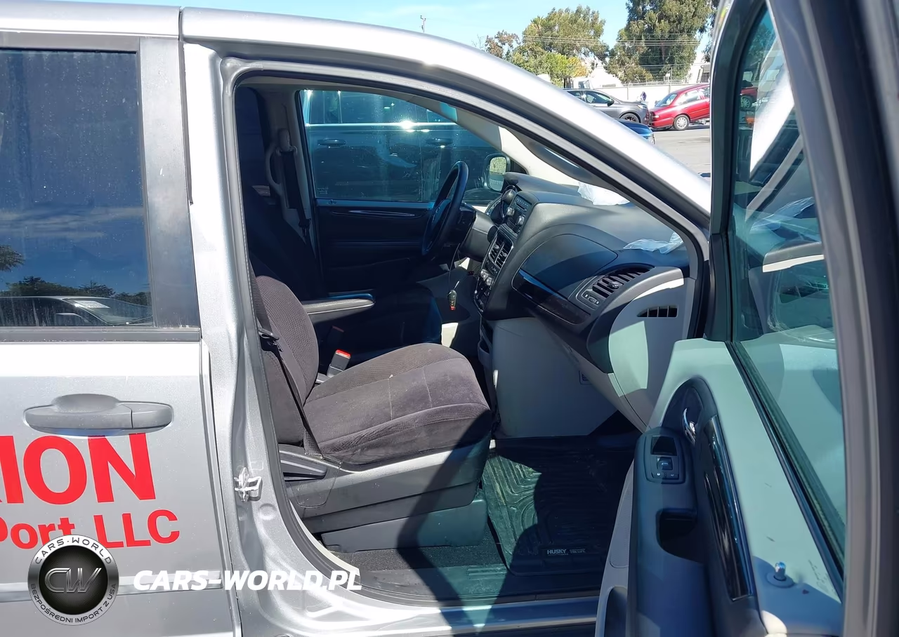 2014 Dodge Grand Caravan American Value Pkg VIN:2C4RDGBG0ER161363 - 5