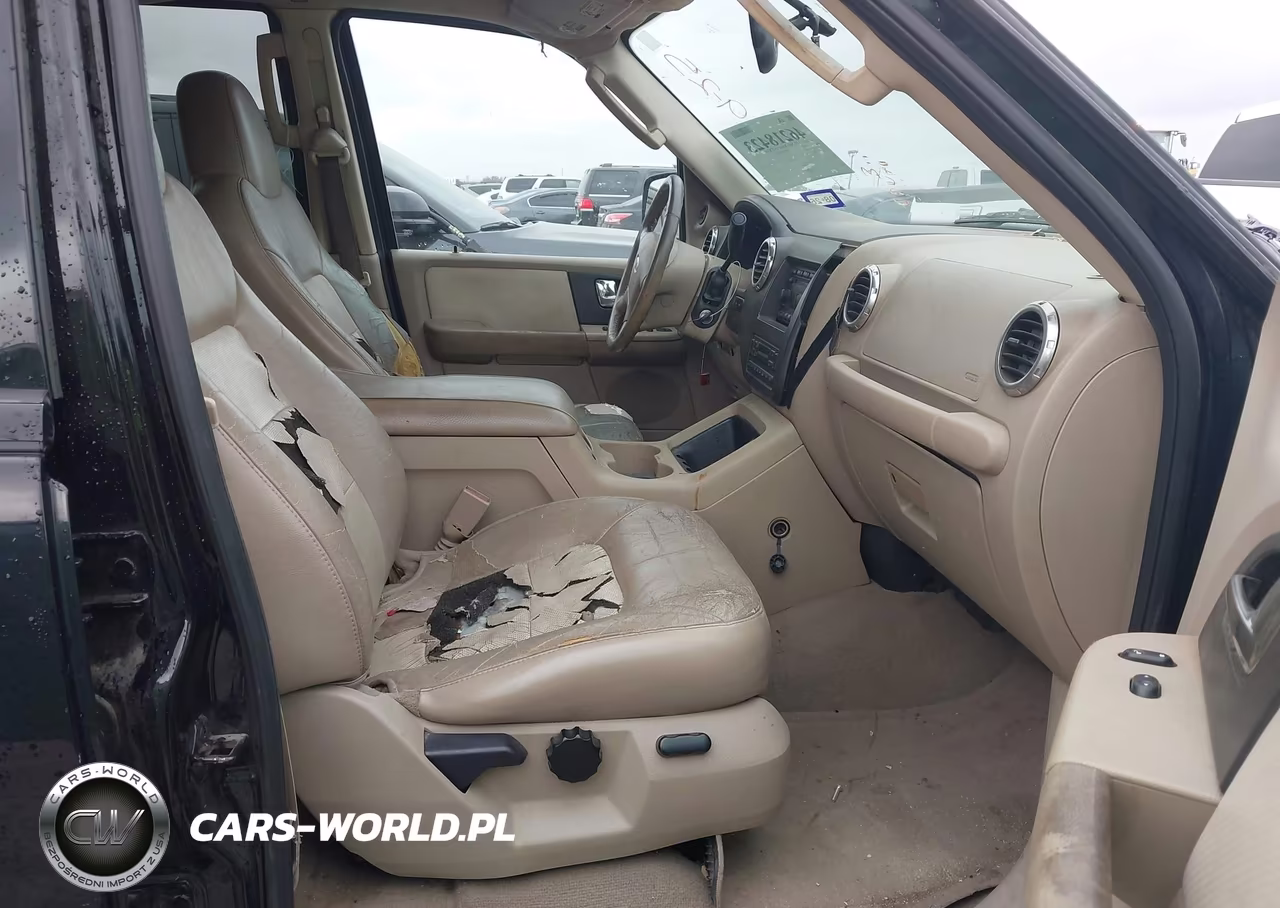 2004 Ford Expedition Eddie Bauer VIN:1FMFU17L64LB86079 - 5