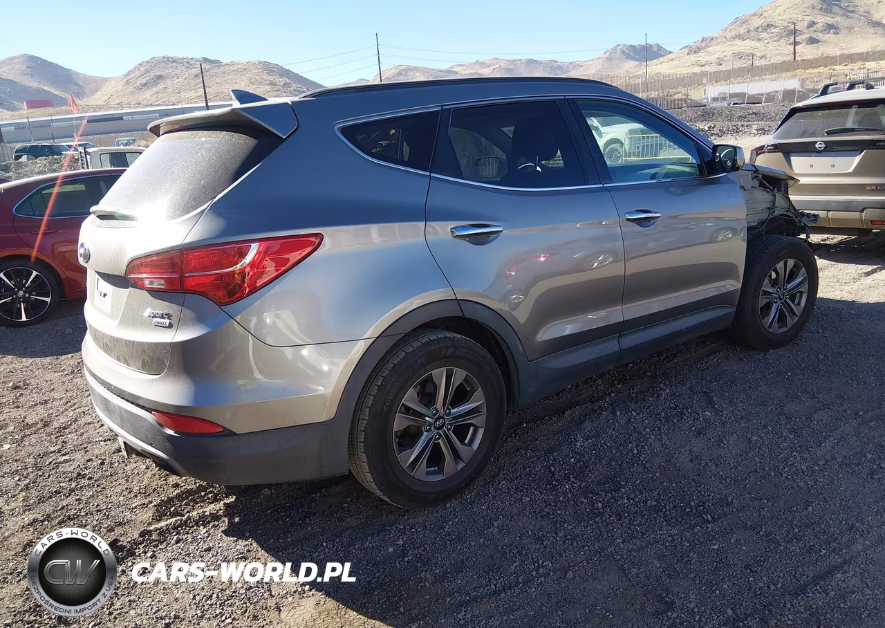2016 Hyundai Santa Fe Sport 2.4L VIN:5XYZUDLB6GG370289 - 4