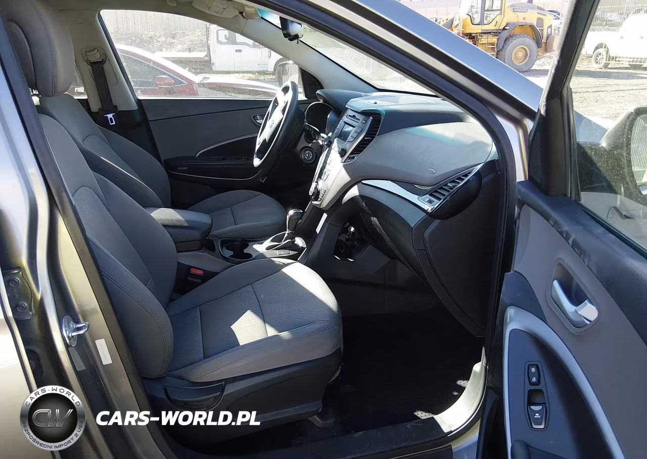 2016 Hyundai Santa Fe Sport 2.4L VIN:5XYZUDLB6GG370289 - 5