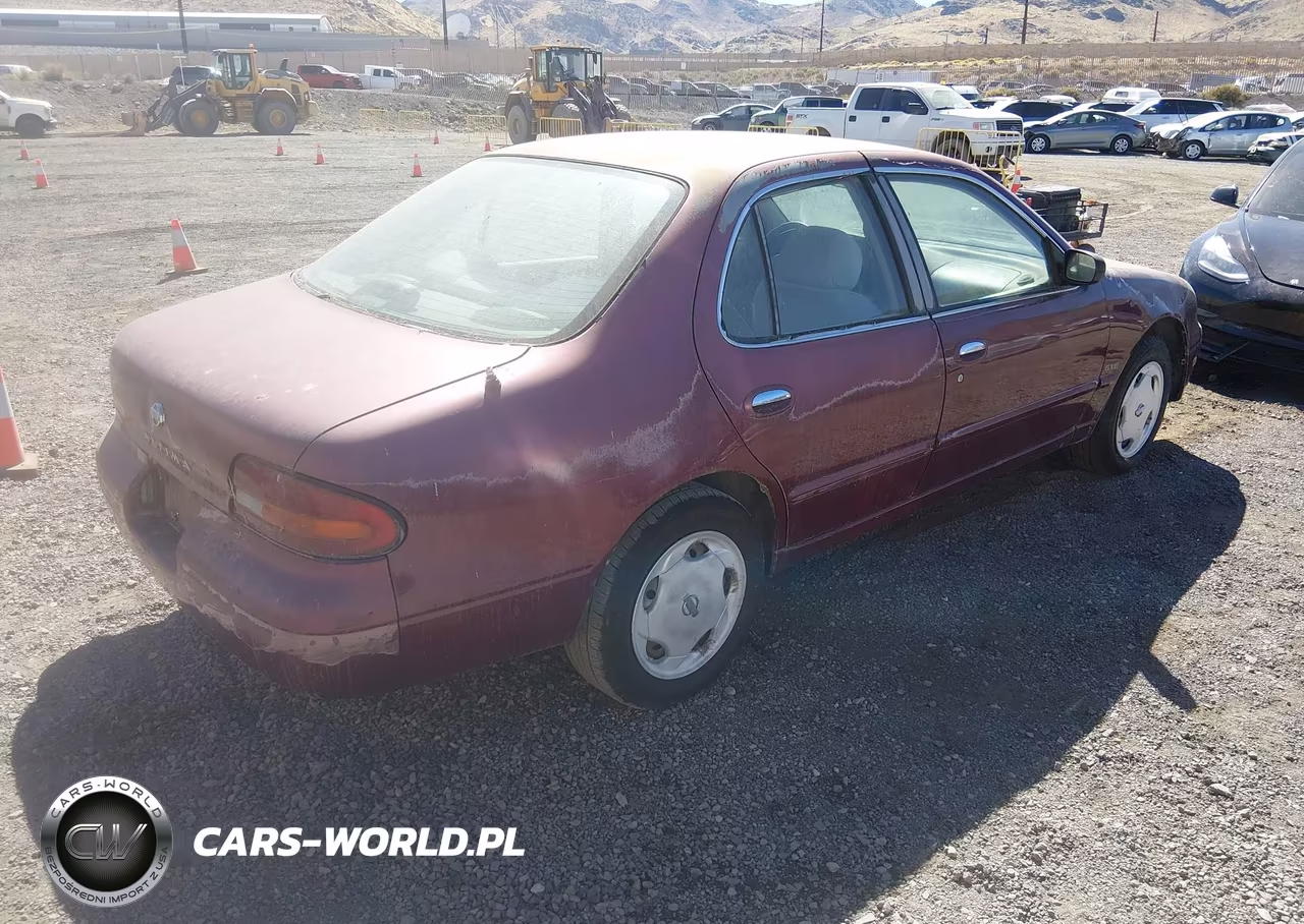 1994 Nissan Altima Xe-Gxe-Se-Gle VIN:1N4BU31D5RC217271 - 4