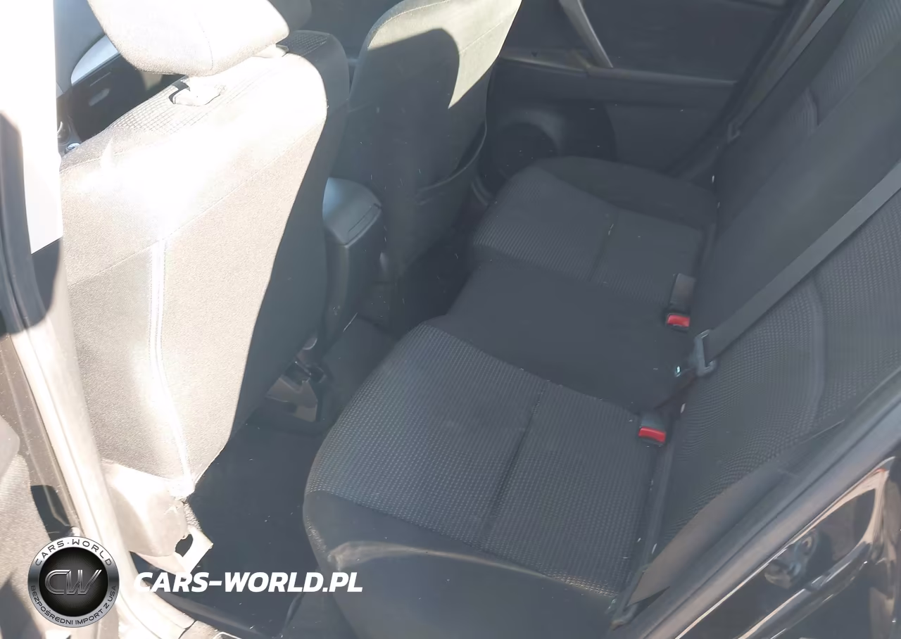 2013 Mazda Mazda3 I Sport VIN:JM1BL1U70D1845962 - 8