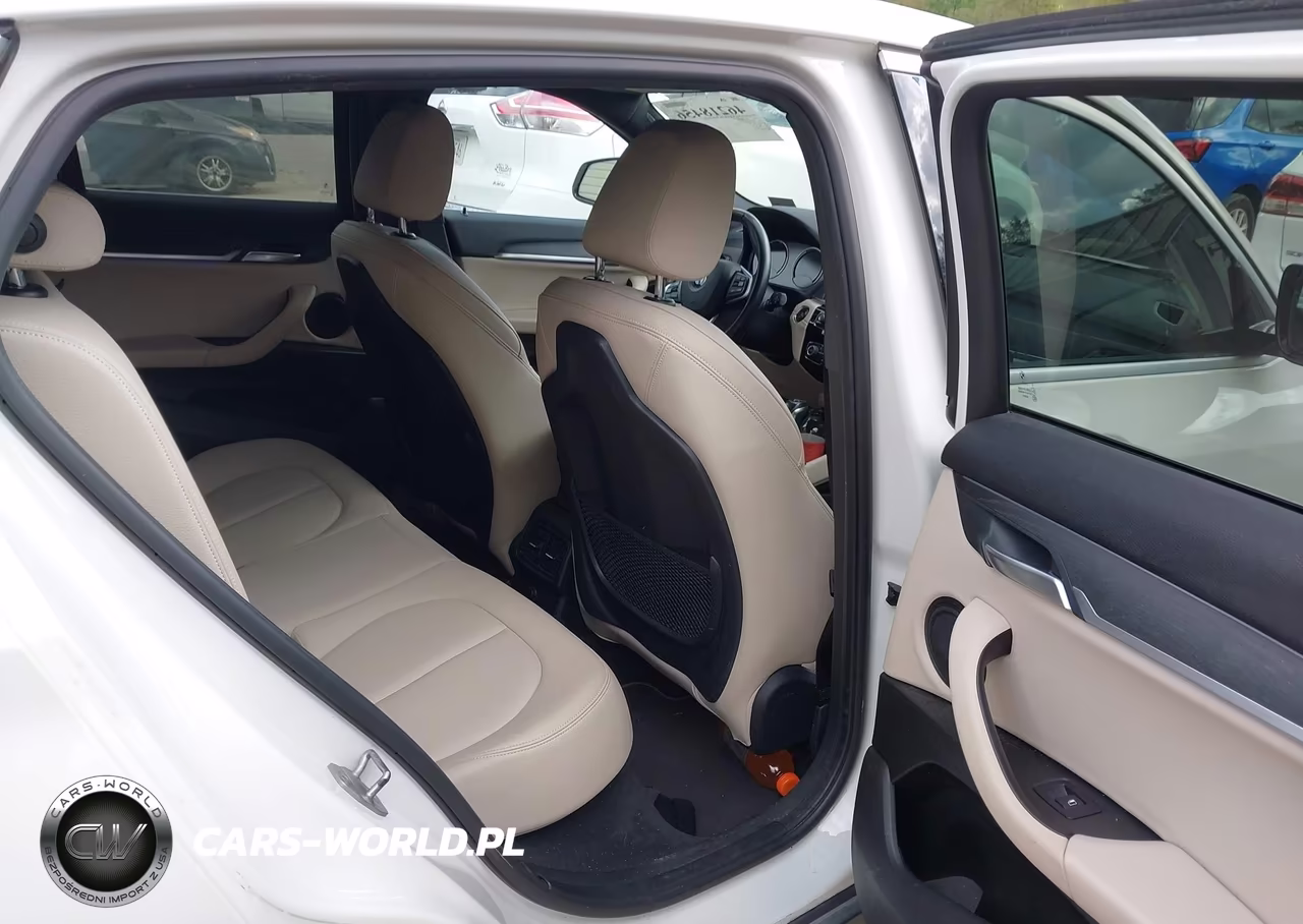 2018 BMW X2 xDrive28I VIN:WBXYJ5C35JEF71433 - 8