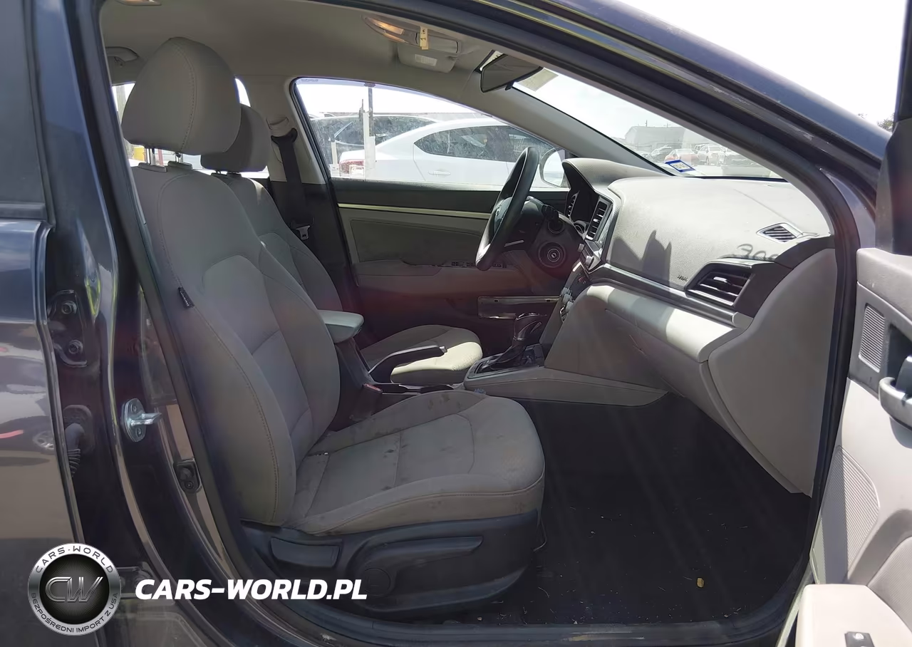 2020 Hyundai Elantra Sel VIN:5NPD84LF9LH580373 - 5