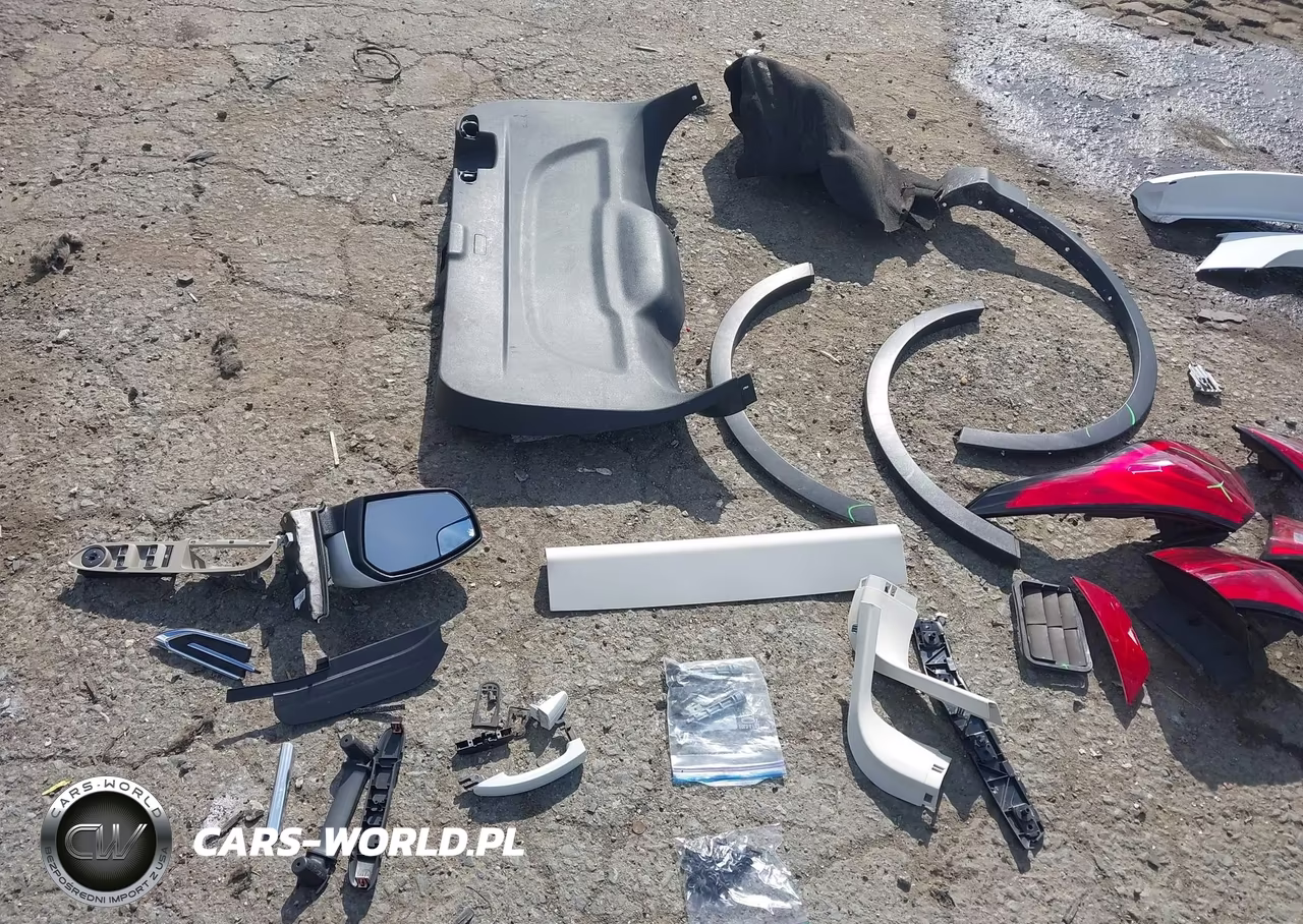 2019 Ford Escape Se VIN:1FMCU0GDXKUA91103 - 12