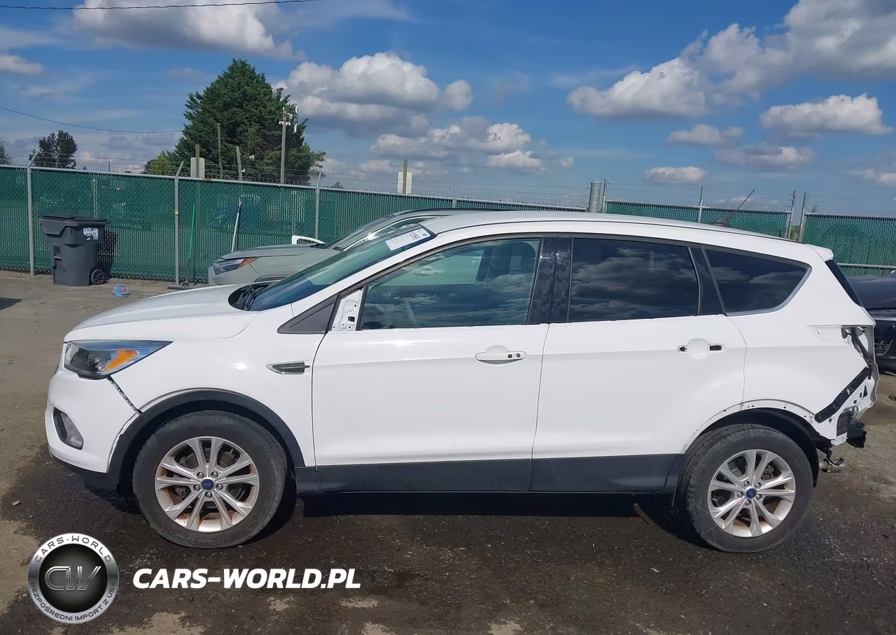 2019 Ford Escape Se VIN:1FMCU0GDXKUA91103 - 15