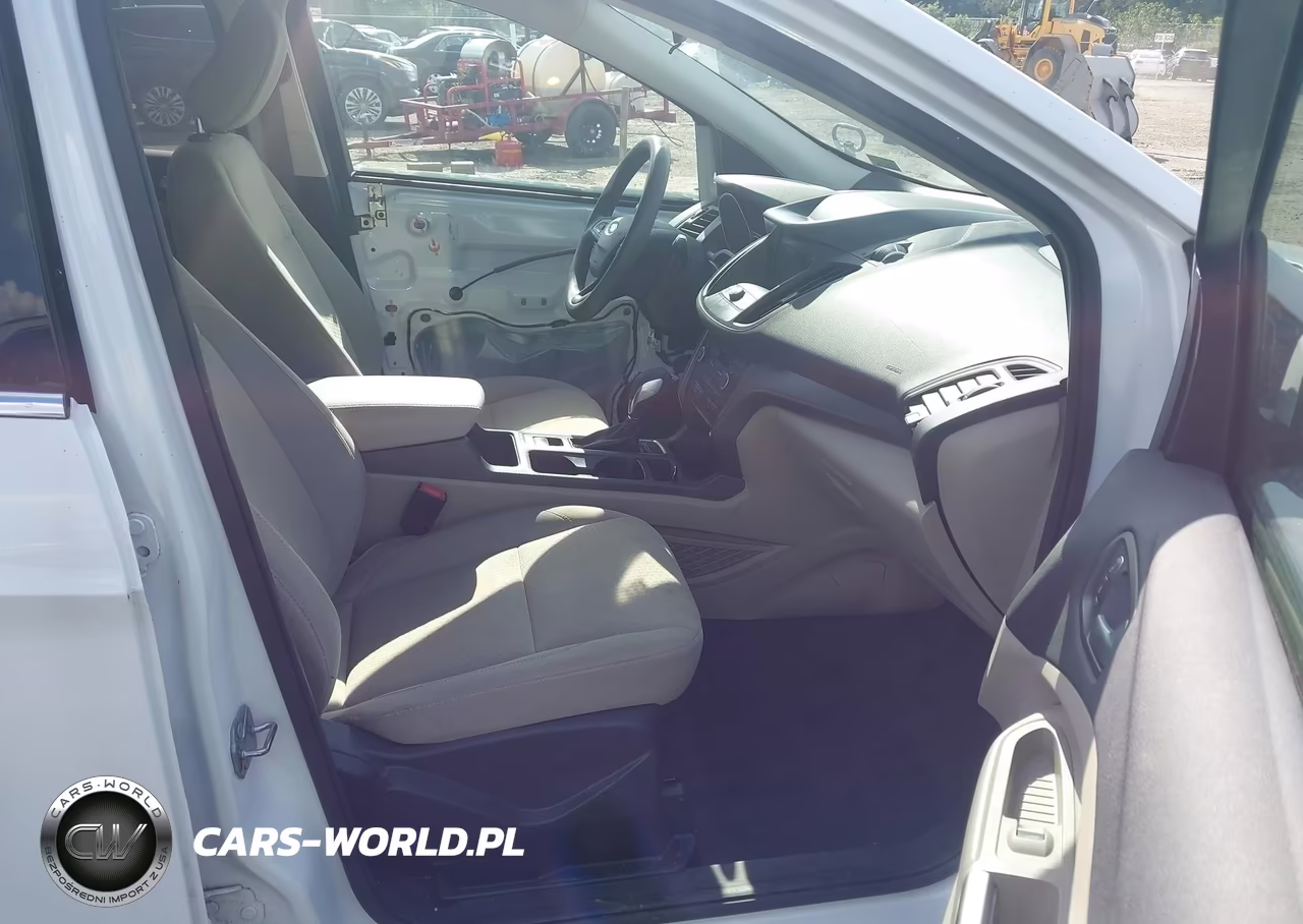 2019 Ford Escape Se VIN:1FMCU0GDXKUA91103 - 5