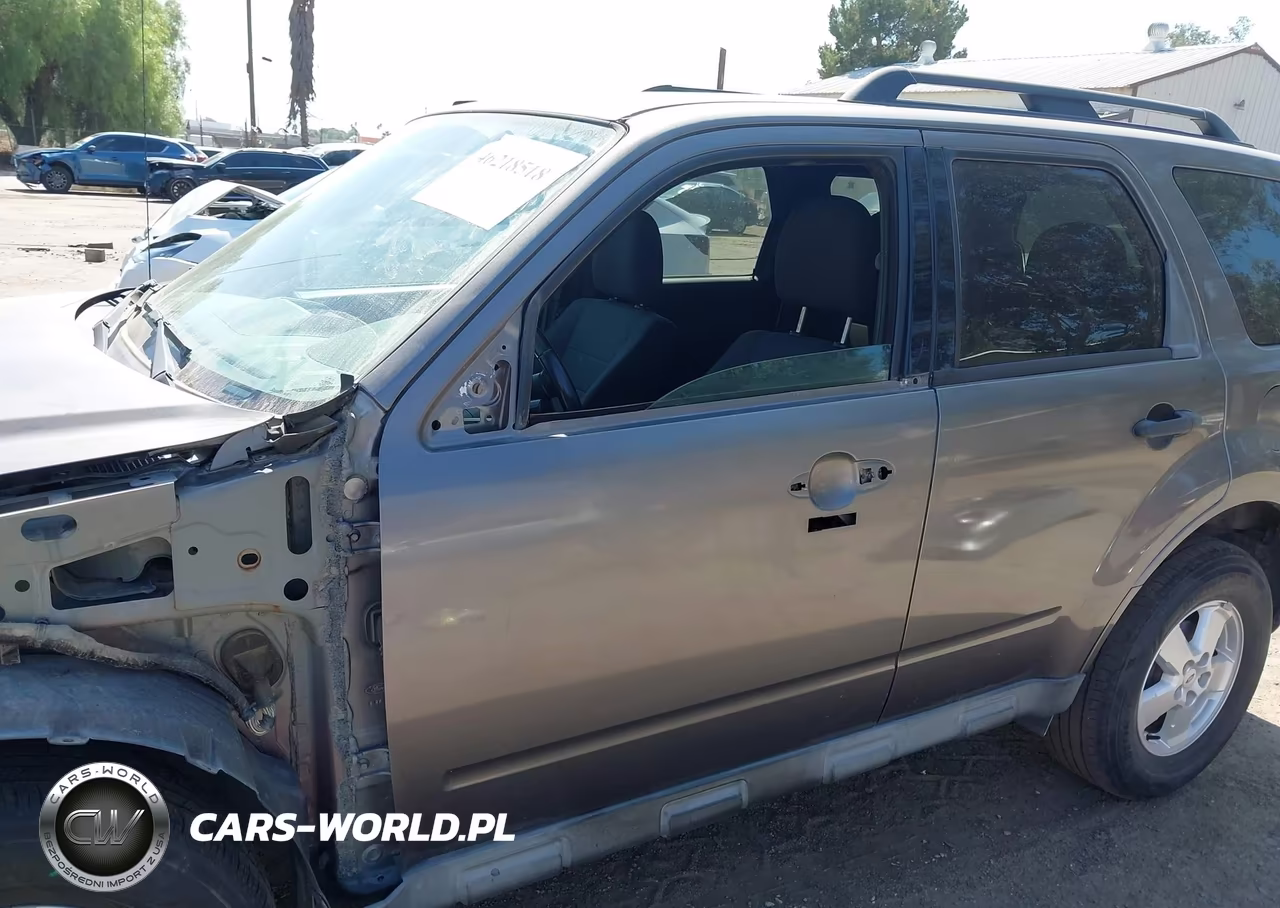 2010 Ford Escape Xlt VIN:1FMCU0DG7AKD02184 - 13