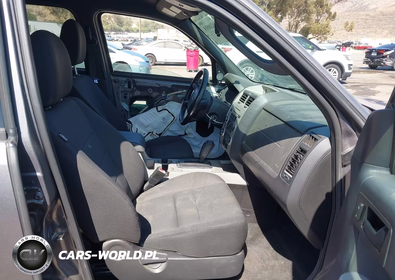 2010 Ford Escape Xlt VIN:1FMCU0DG7AKD02184 - 5