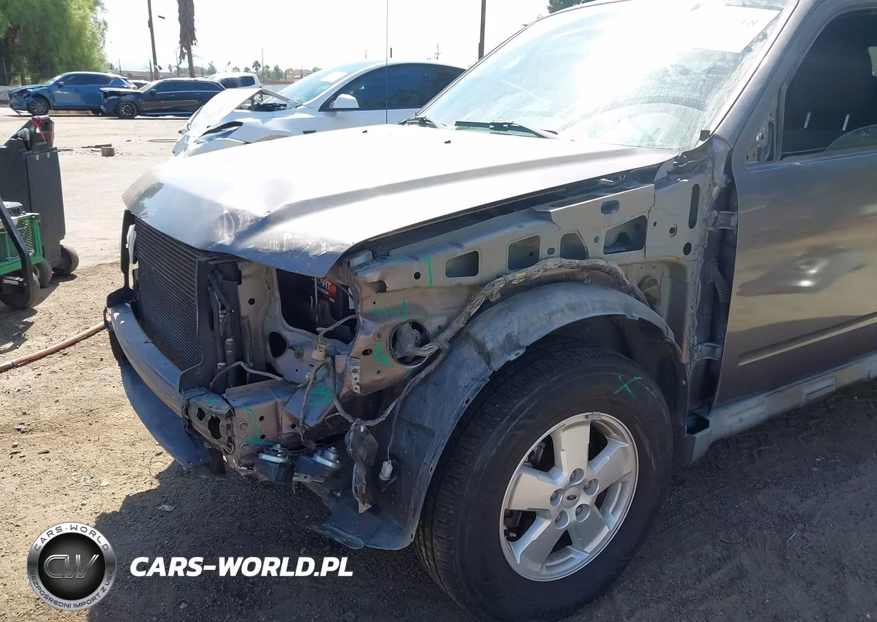 2010 Ford Escape Xlt VIN:1FMCU0DG7AKD02184 - 6