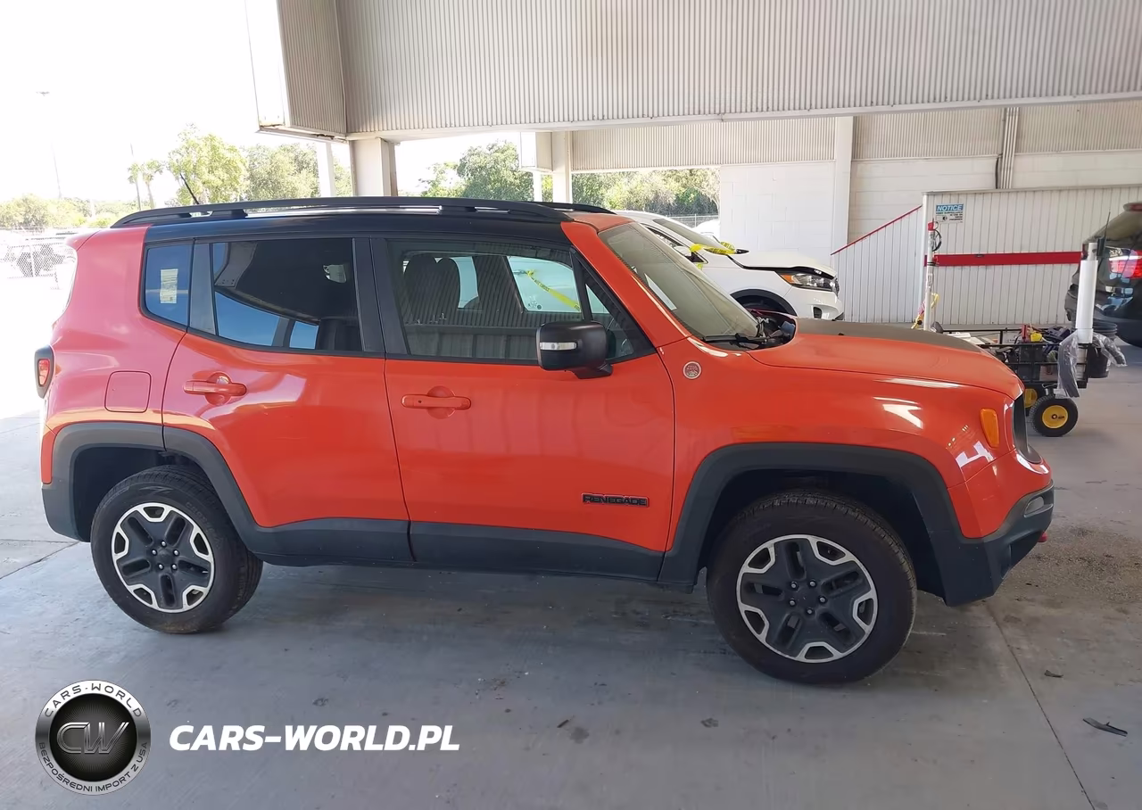 2016 Jeep Renegade Trailhawk VIN:ZACCJBCT9GPD49660 - 13