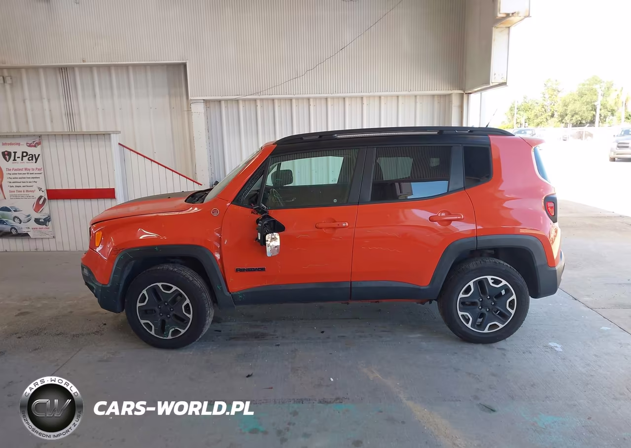2016 Jeep Renegade Trailhawk VIN:ZACCJBCT9GPD49660 - 14