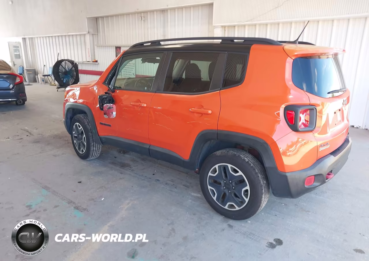 2016 Jeep Renegade Trailhawk VIN:ZACCJBCT9GPD49660 - 3