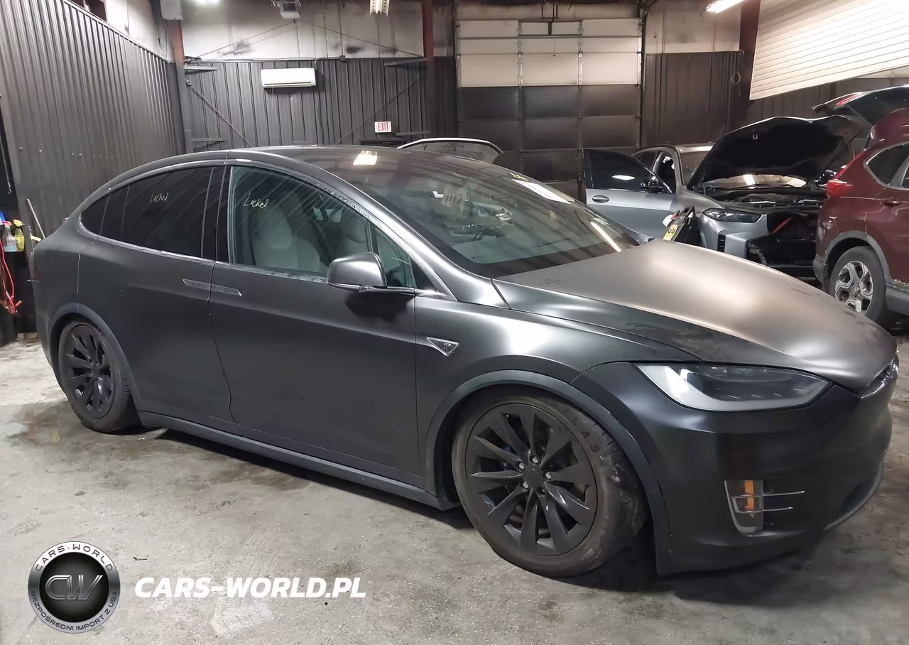 2016 Tesla Model X 60D-70D-75D-90D VIN:5YJXCAE26GF014602 - 12