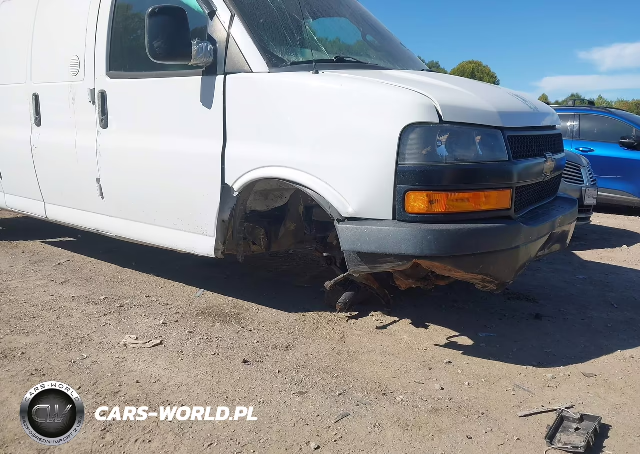 2018 Chevrolet Express 2500 Work Van VIN:1GCWGBFB3J1337347 - 6