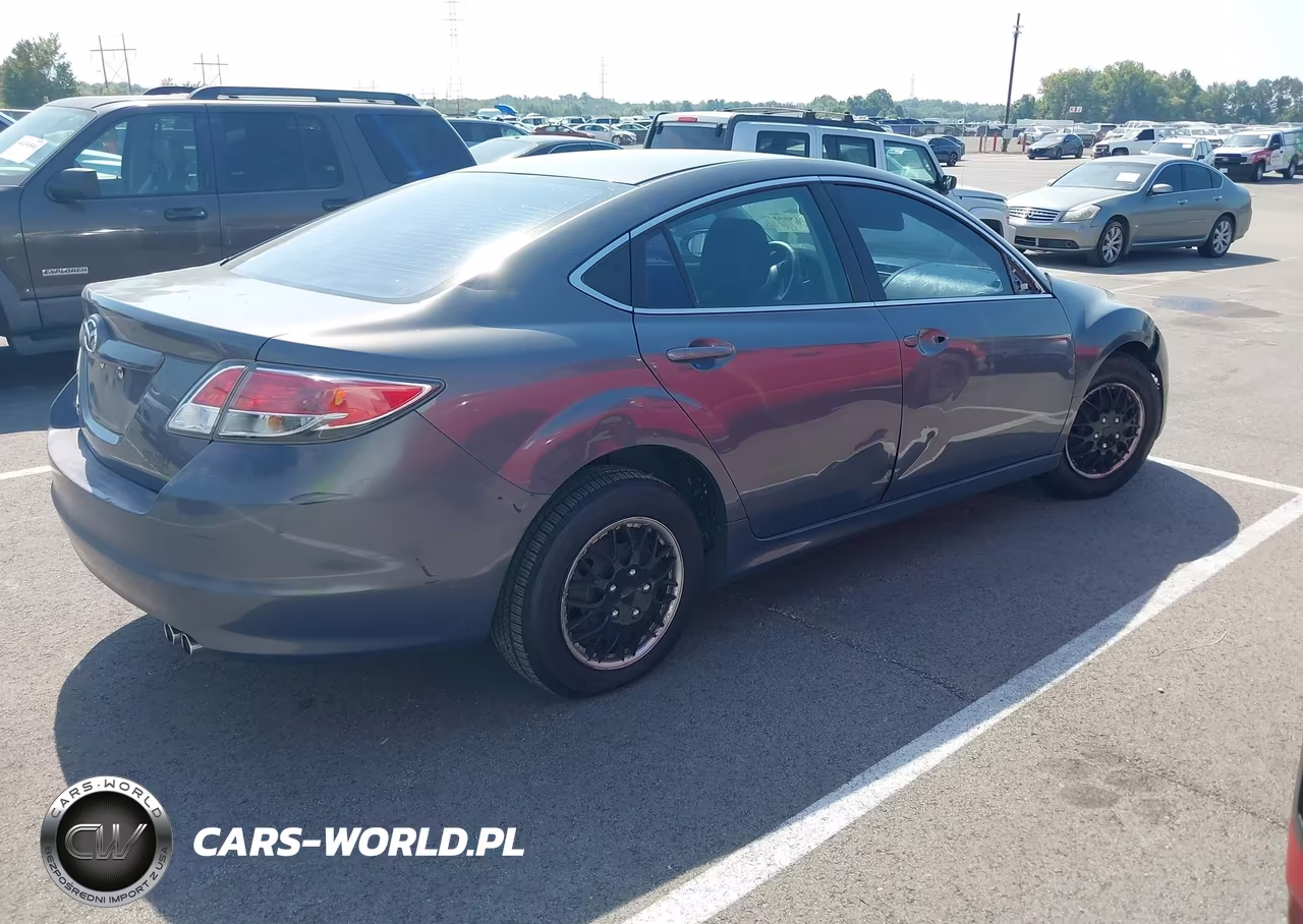 2011 Mazda Mazda6 I Sport VIN:1YVHZ8BH3B5M28185 - 4