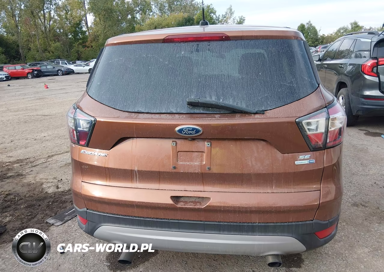 2017 Ford Escape Se VIN:1FMCU9GD9HUA11075 - 15