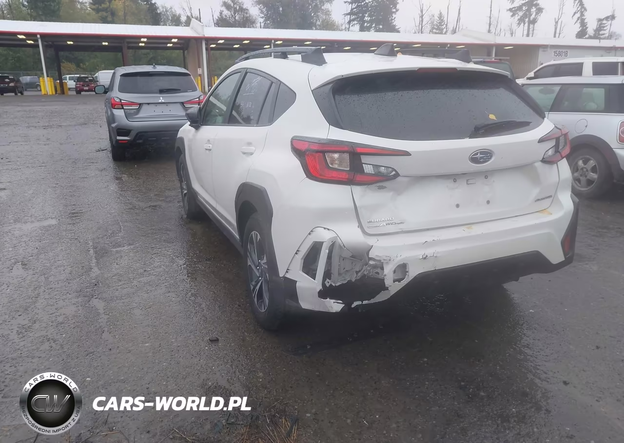 2025 Subaru Crosstrek Premium VIN:JF2GUHDC1S8253162 - 3
