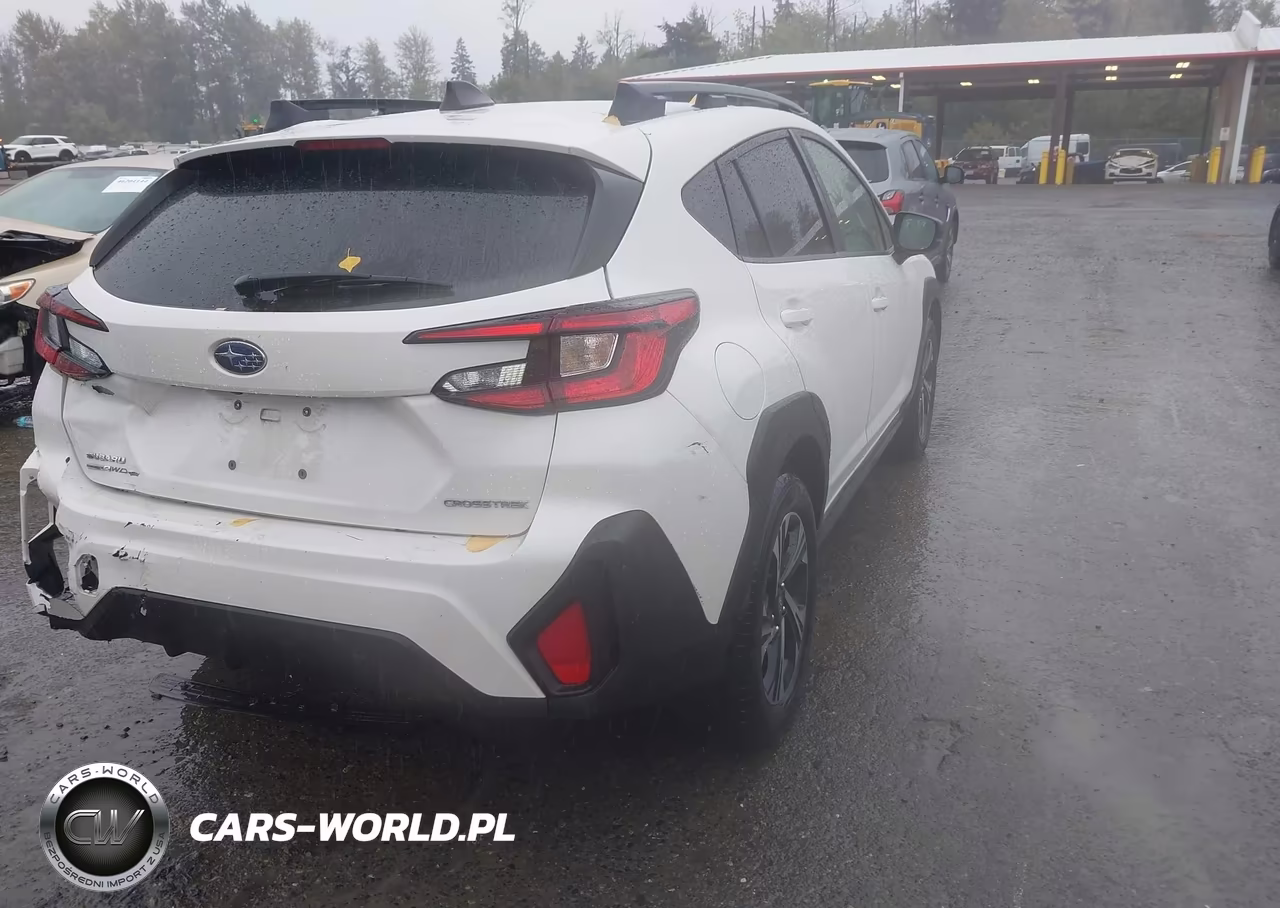 2025 Subaru Crosstrek Premium VIN:JF2GUHDC1S8253162 - 4