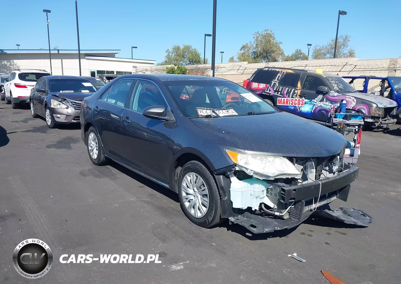 2013 Toyota Camry Le