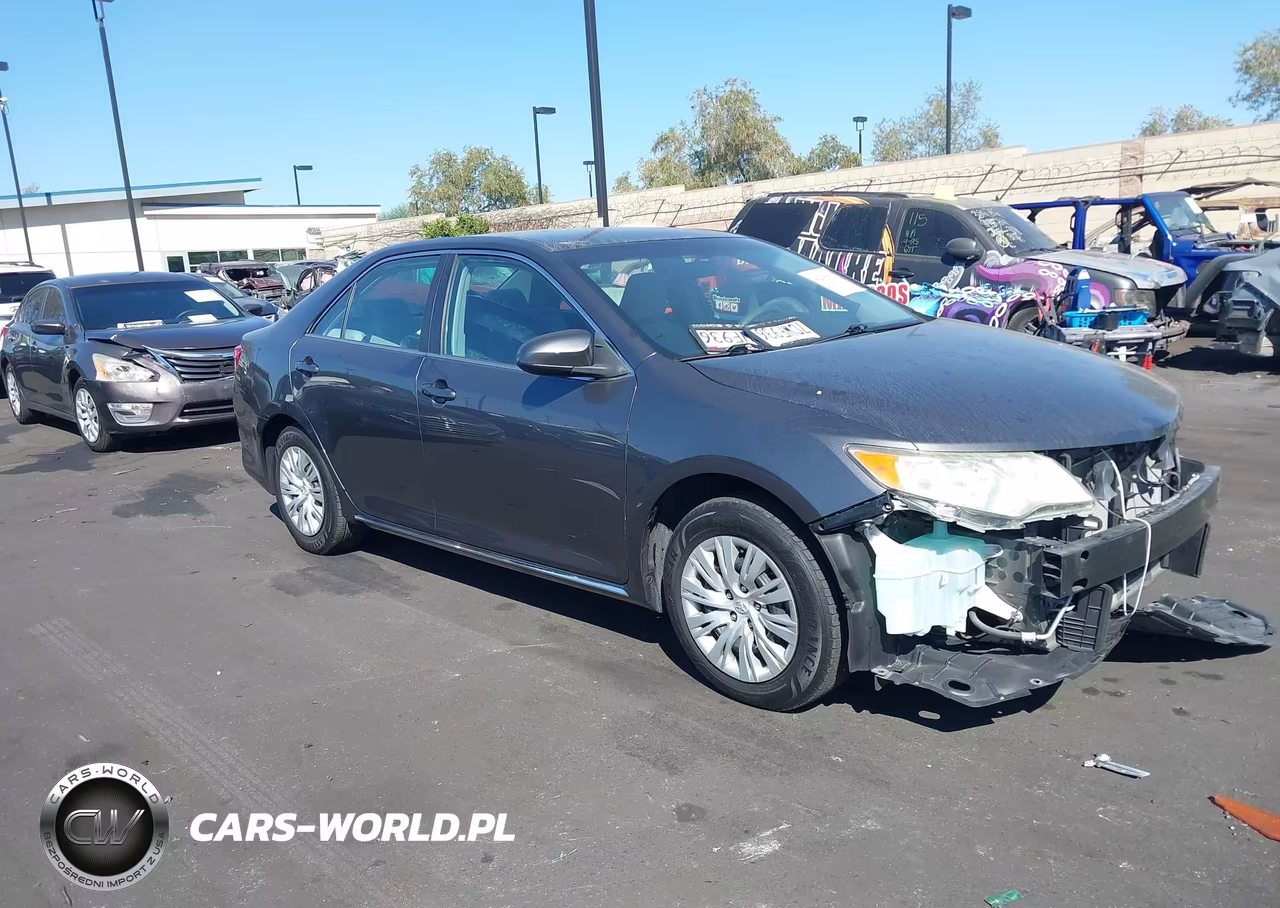 2013 Toyota Camry Le VIN:4T4BF1FK5DR305581 - 13