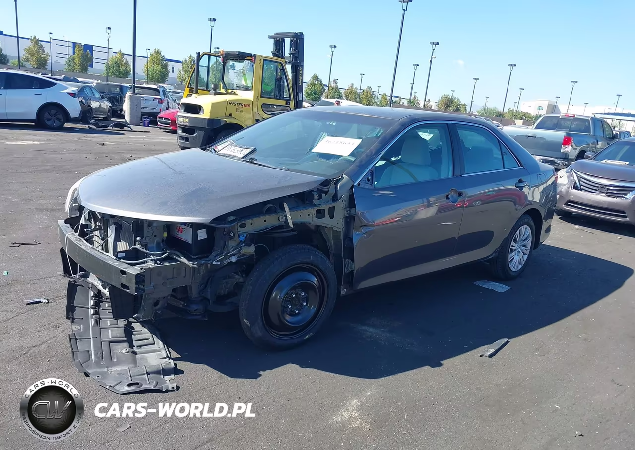 2013 Toyota Camry Le VIN:4T4BF1FK5DR305581 - 14
