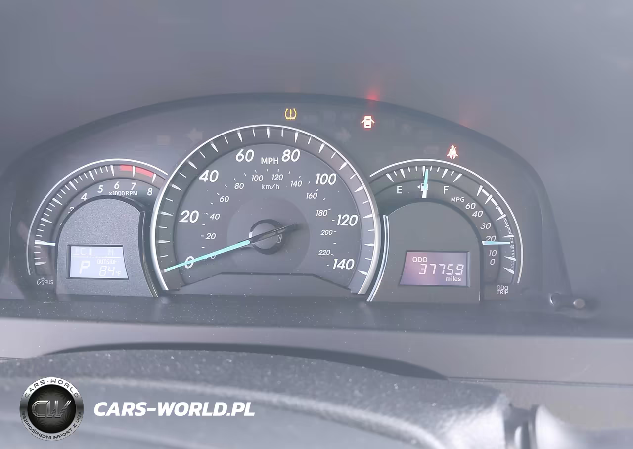 2013 Toyota Camry Le VIN:4T4BF1FK5DR305581 - 15