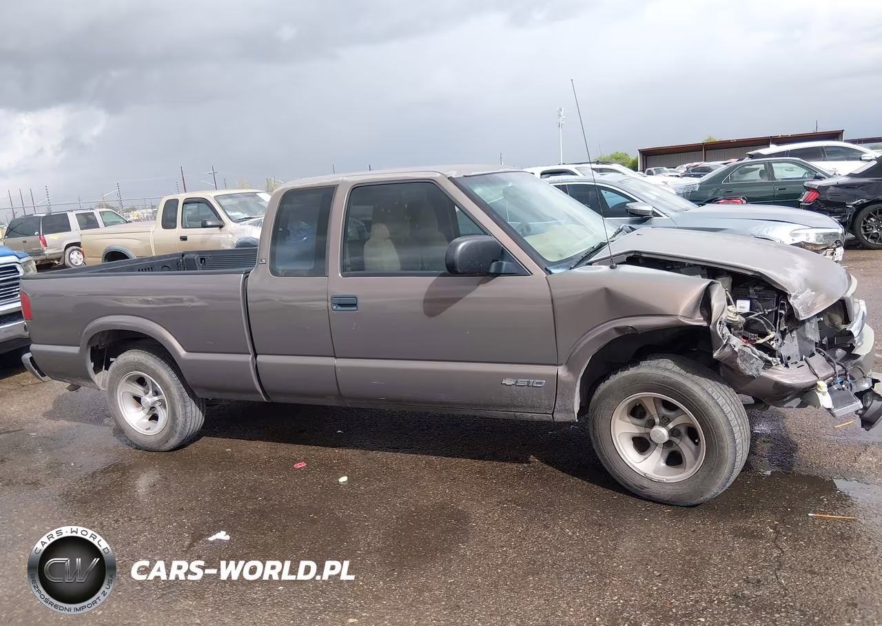 2000 Chevrolet S-10 Ls VIN:1GCCS1954Y8243576 - 13
