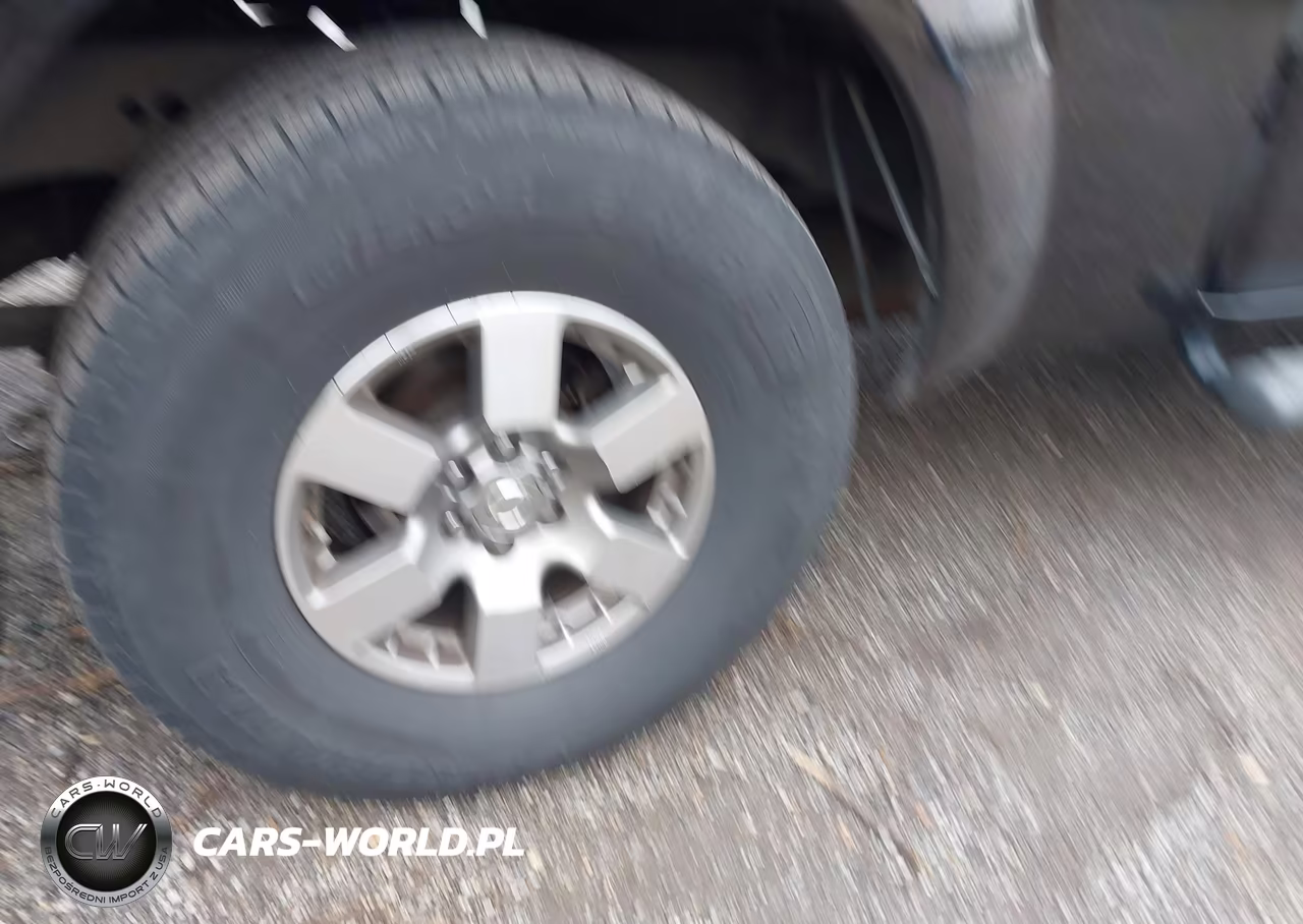 2010 Nissan Frontier Pro-4X VIN:1N6AD0CW0AC404423 - 12