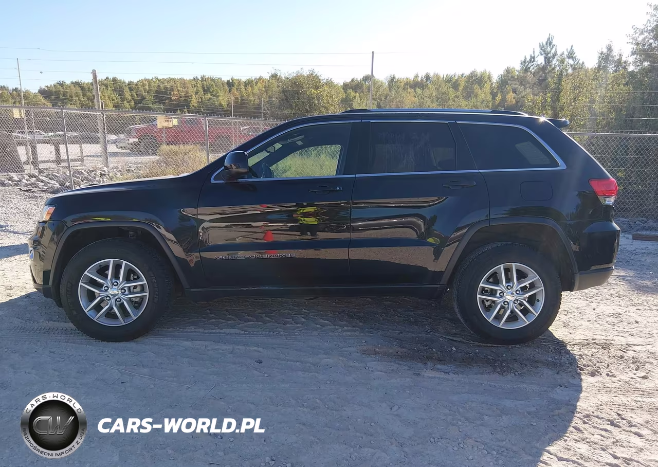 2017 Jeep Grand Cherokee Laredo 4X2 VIN:1C4RJEAG4HC664518 - 14